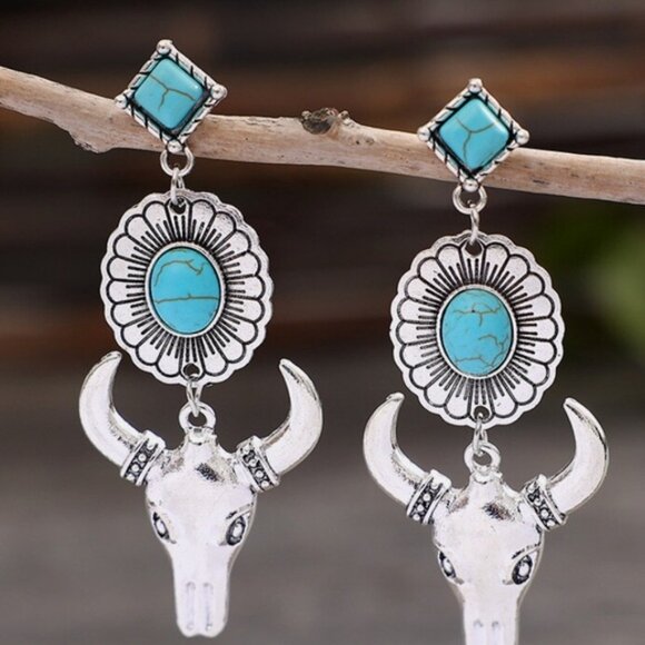 Blue and Silver Western Cowboy Turquoise Tauren Earrings Bohemian - Picture 5 of 5